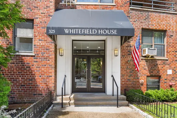 325 Main Street #1J, White Plains, NY 10601