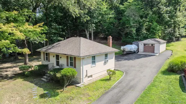 468 Old Bridge Road, Northport, NY 11768
