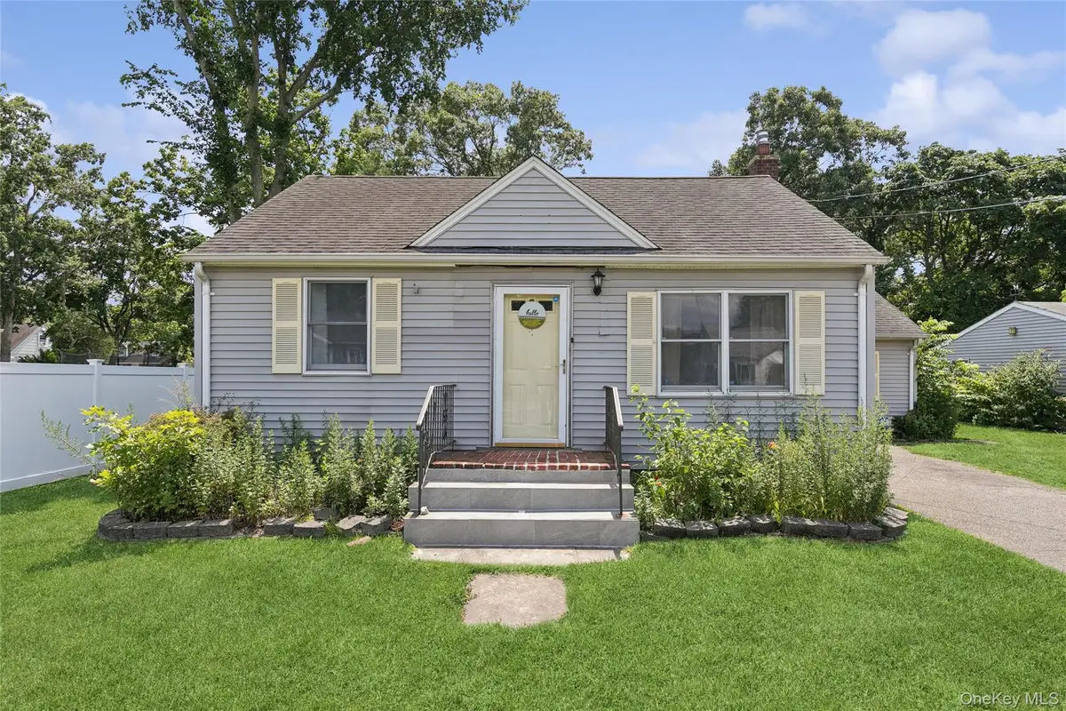 8 Beecher Avenue, East Islip, NY 11730 - #1