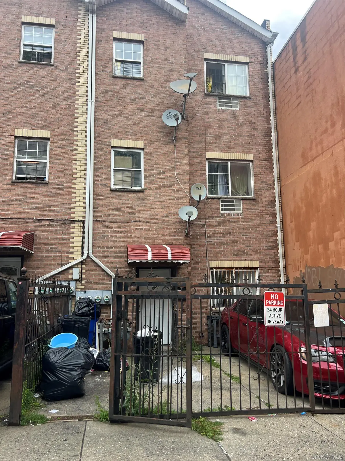 877 Elsmere Place, Bronx, NY 10460 - #1