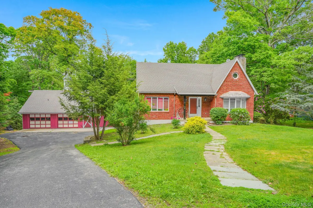 54 Bowe Lane, Lagrangeville, NY 12540 - #1