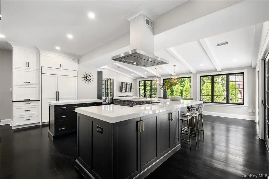 451 Beechmont Drive, New Rochelle, NY 10804 - #3