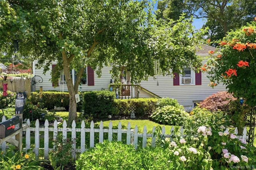 350 Boulder Street, Ronkonkoma, NY 11779 - #3