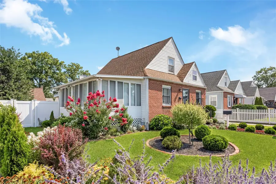 133 Booth Street, Hempstead, NY 11550 - #3