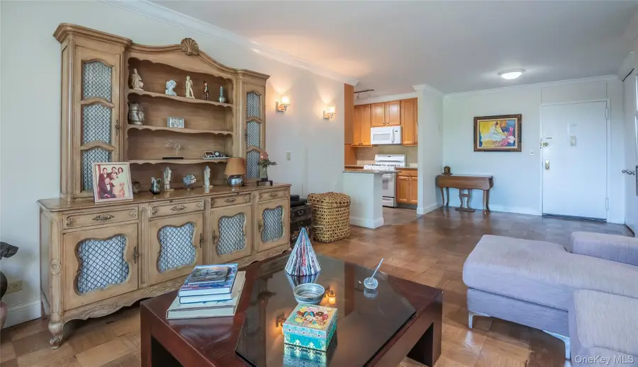 270-10 Grand Central Parkway #3F, Queens, NY 11005 - #3
