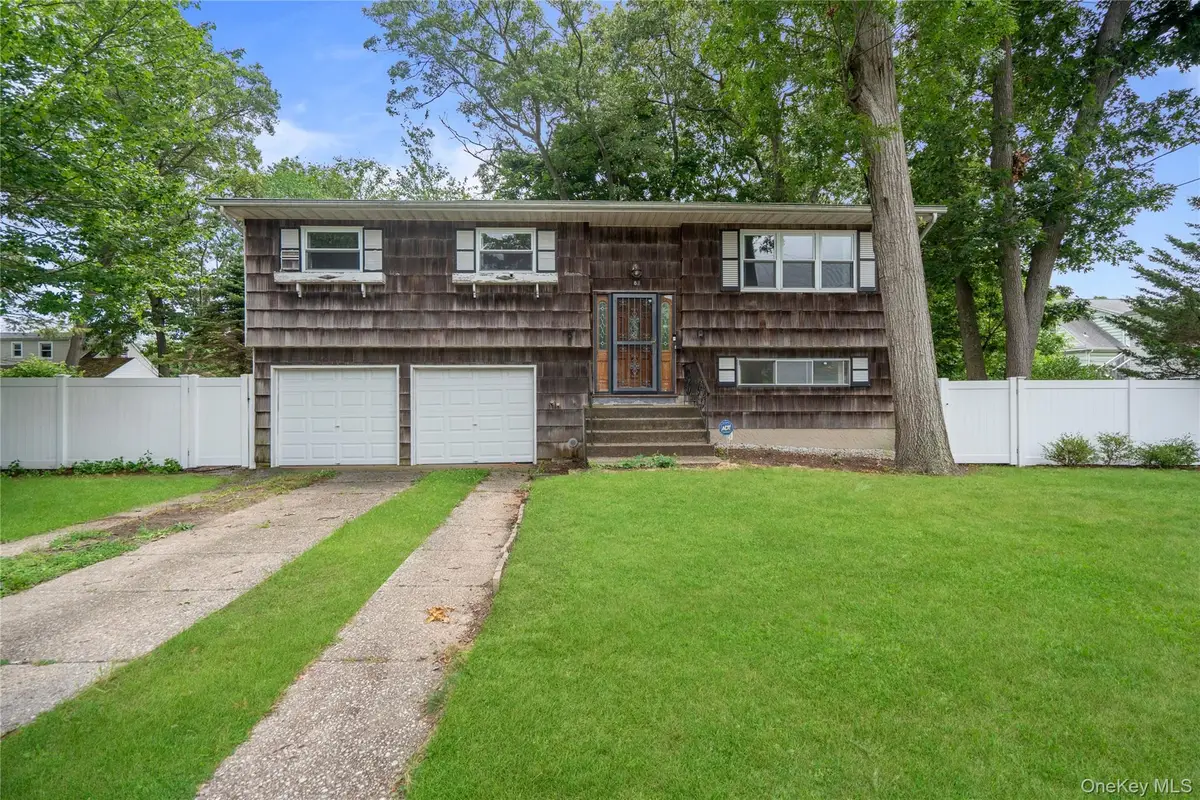 8 Rodney Avenue, Islip Terrace, NY 11752 - #1