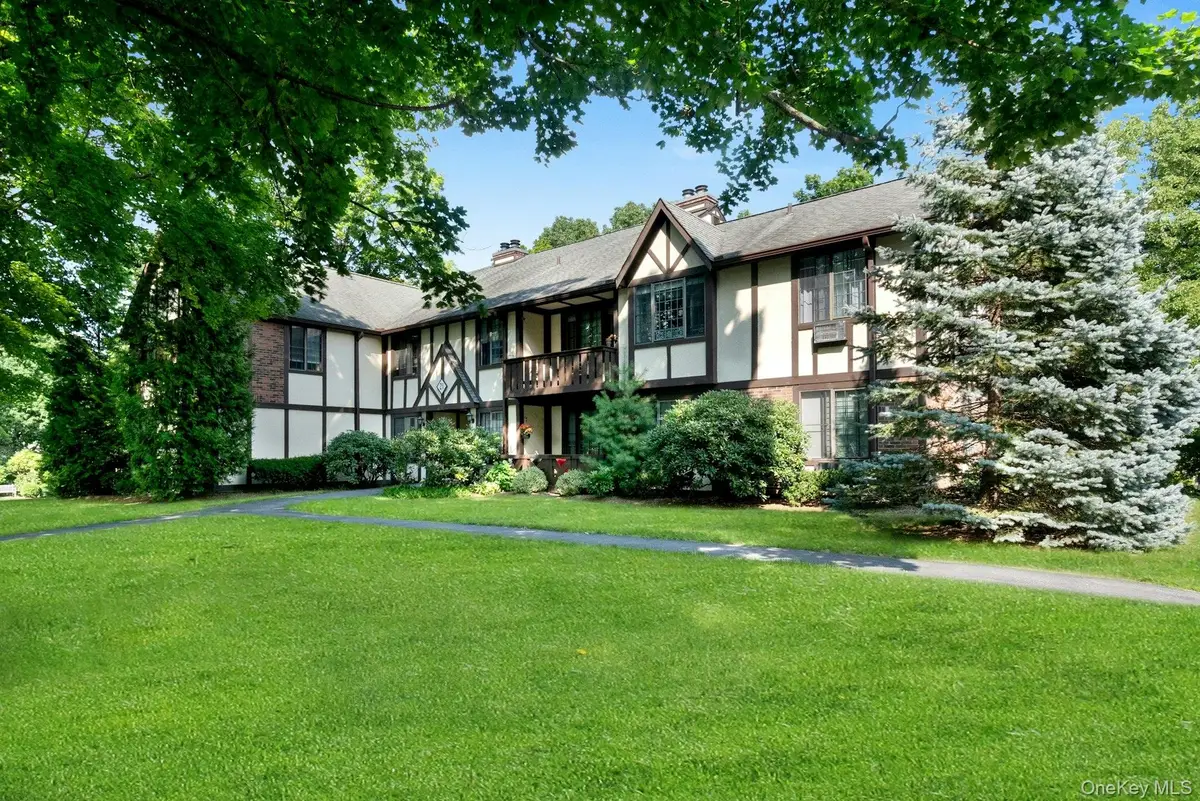 21 Foxwood Drive #2, Pleasantville, NY 10570 - #1