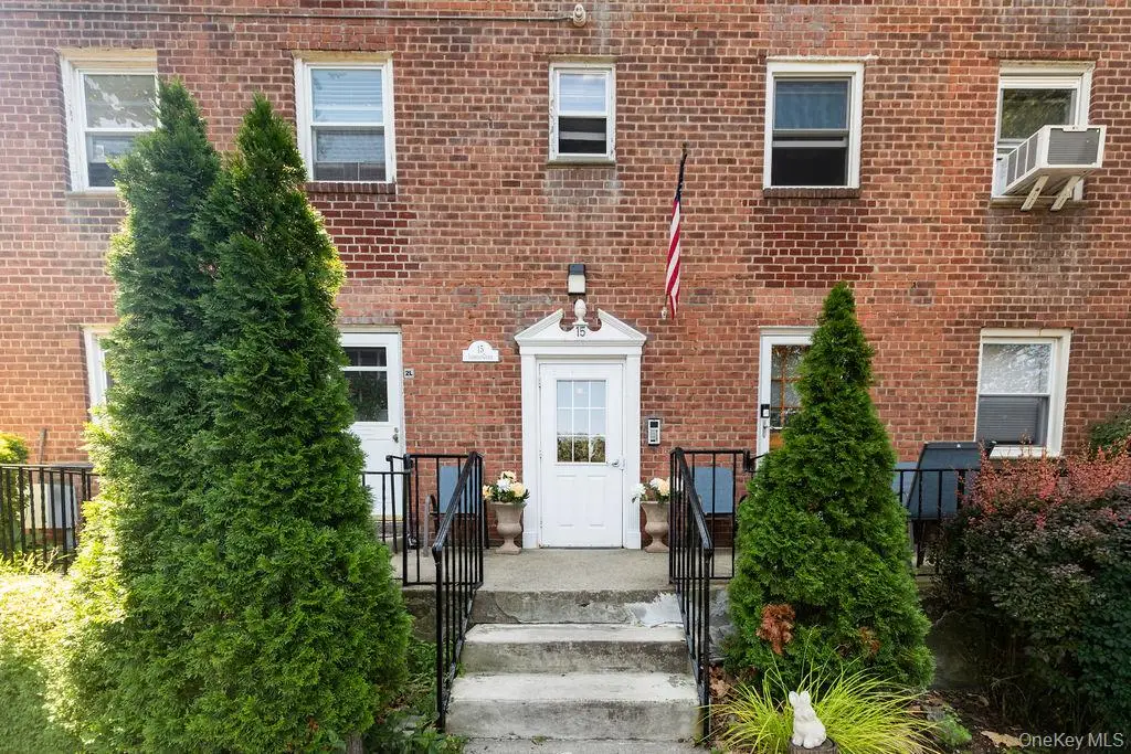 15 Leewood Circle #1R, Eastchester, NY 10709 - #1