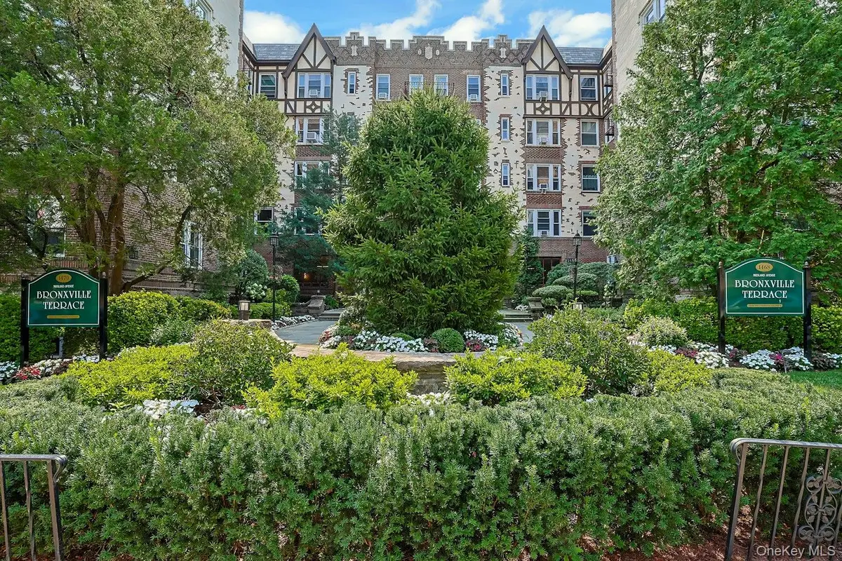 1470 Midland Ave #5L, Bronxville, NY 10708 - #1