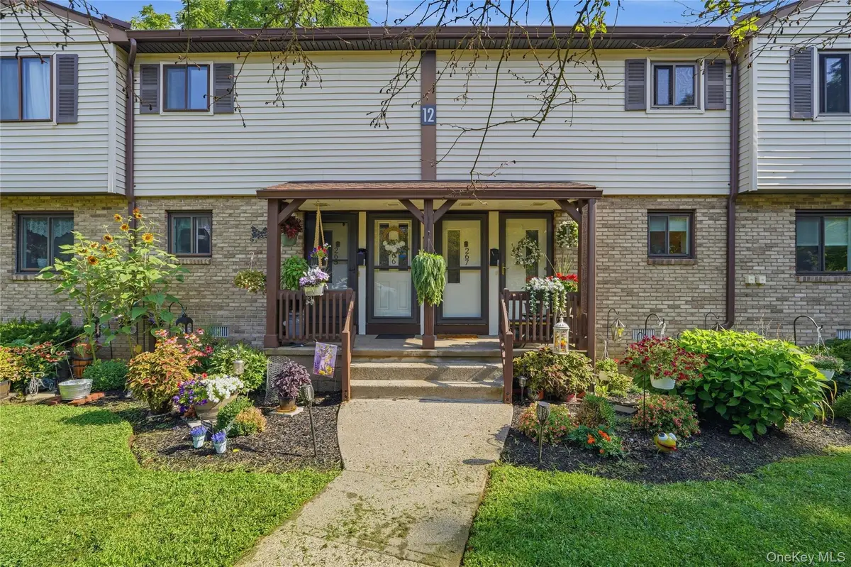 267 Village Court, Kingston, NY 12401 - #1