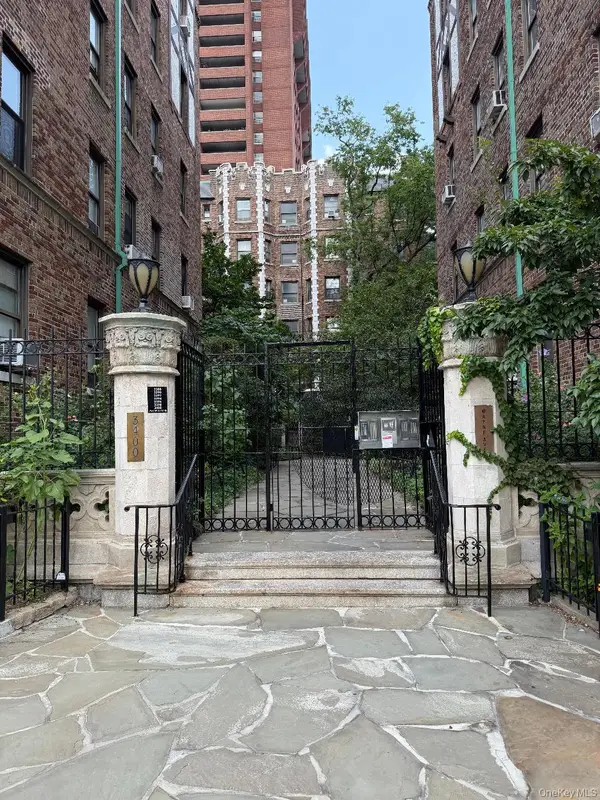3396 Wayne Avenue #D43, Bronx, NY 10467