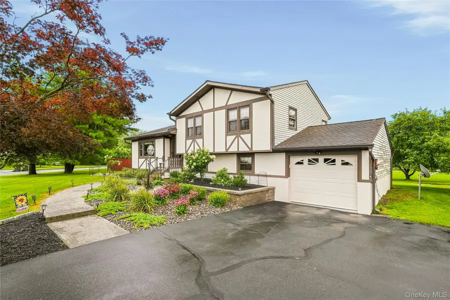 23 Buckingham Place, Washingtonville, NY 10992 - #3