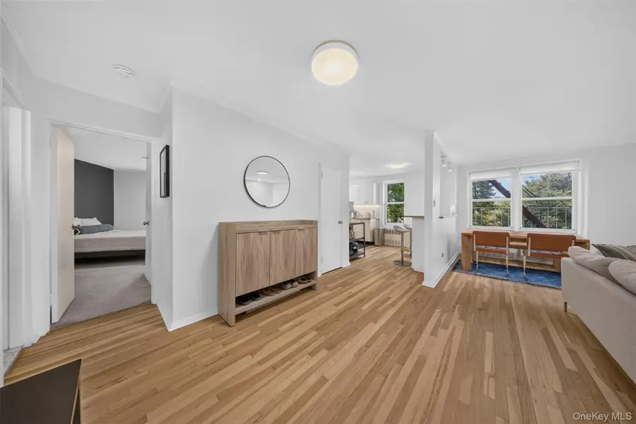 241-20 Northern Blvd #3P, Little Neck, NY 11362 - #3