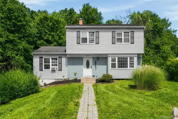 102 Capital Drive, Washingtonville, NY 10992