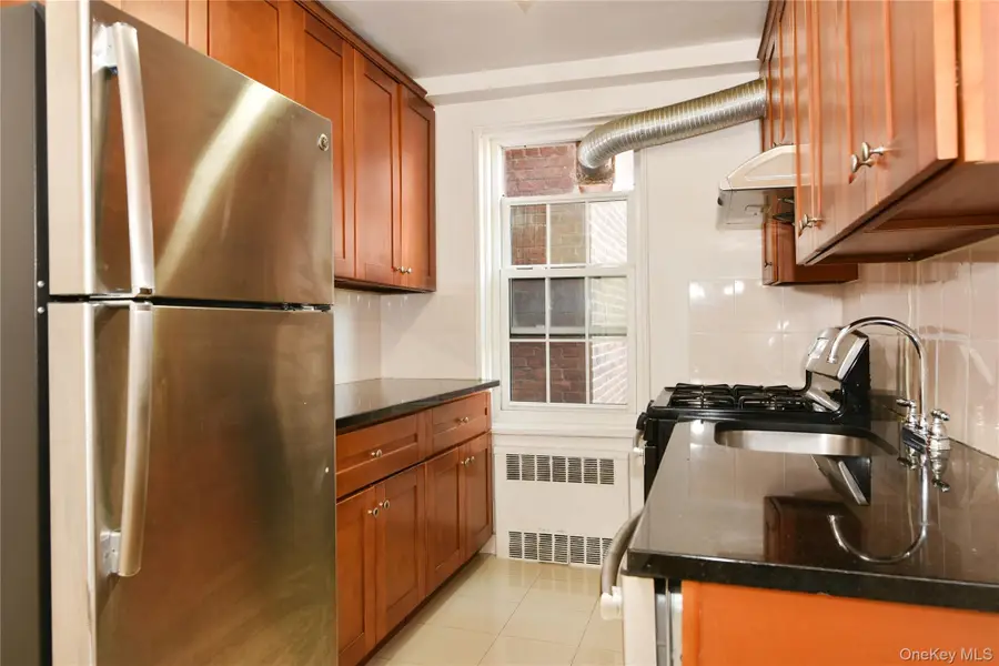 139-09 84 Drive #307, Briarwood, NY 11435 - #2