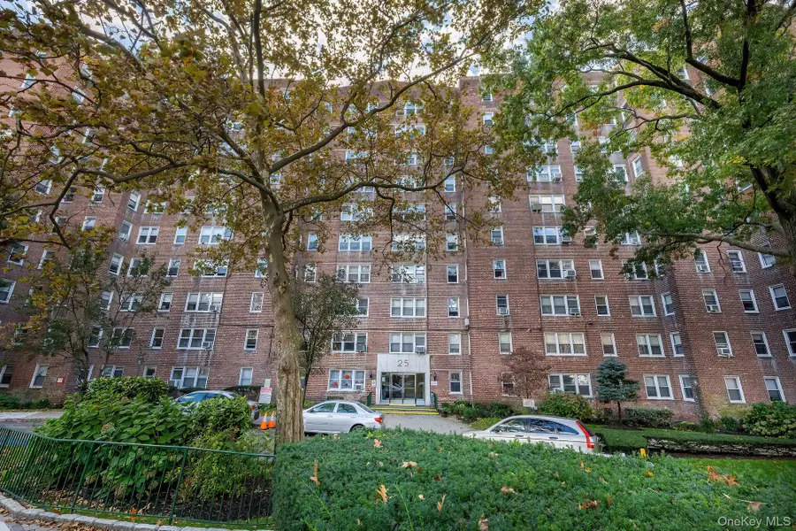 25 Knolls Crescent #3J, Bronx, NY 10463 - #2