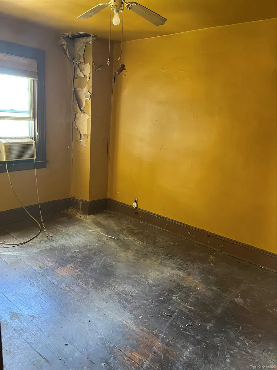 20953 111th Avenue, Queens Village, NY 11429 - #3