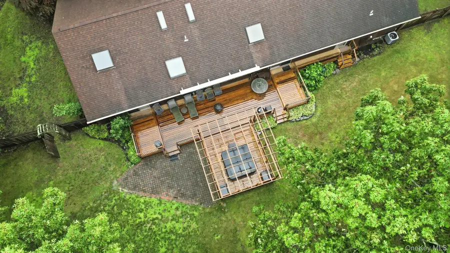 46 Margin Drive W, Shirley, NY 11967 - #2