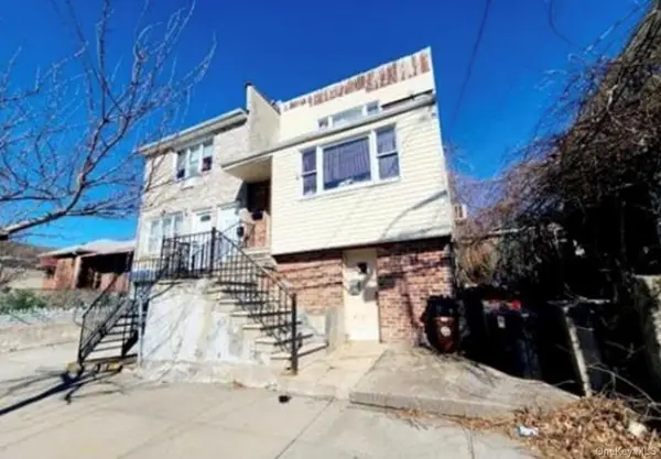 959 E 216th Street, Bronx, NY 10469