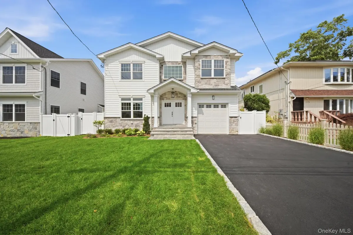 1586 Maeder Avenue, Merrick, NY 11566 - #1