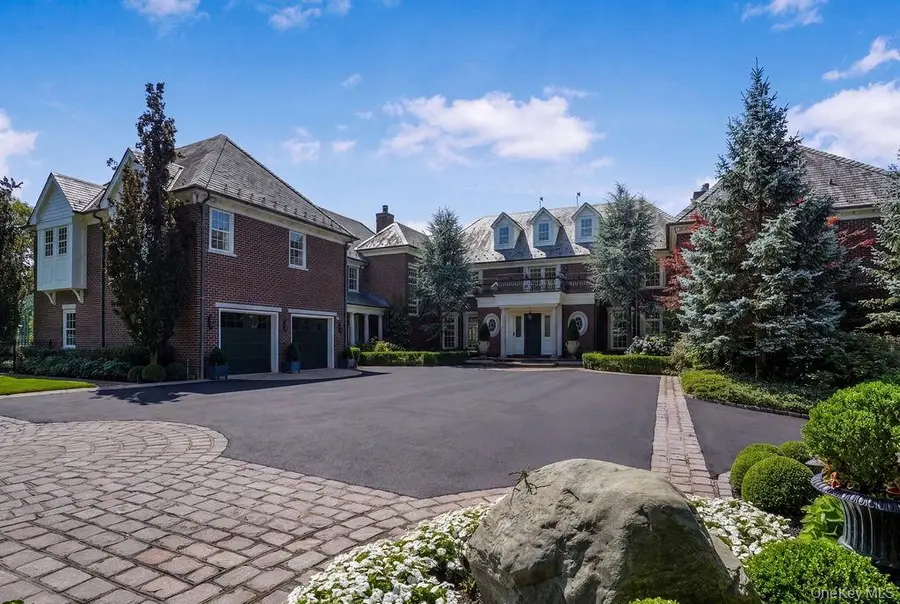 18 Gwynne Road, Melville, NY 11747 - #2