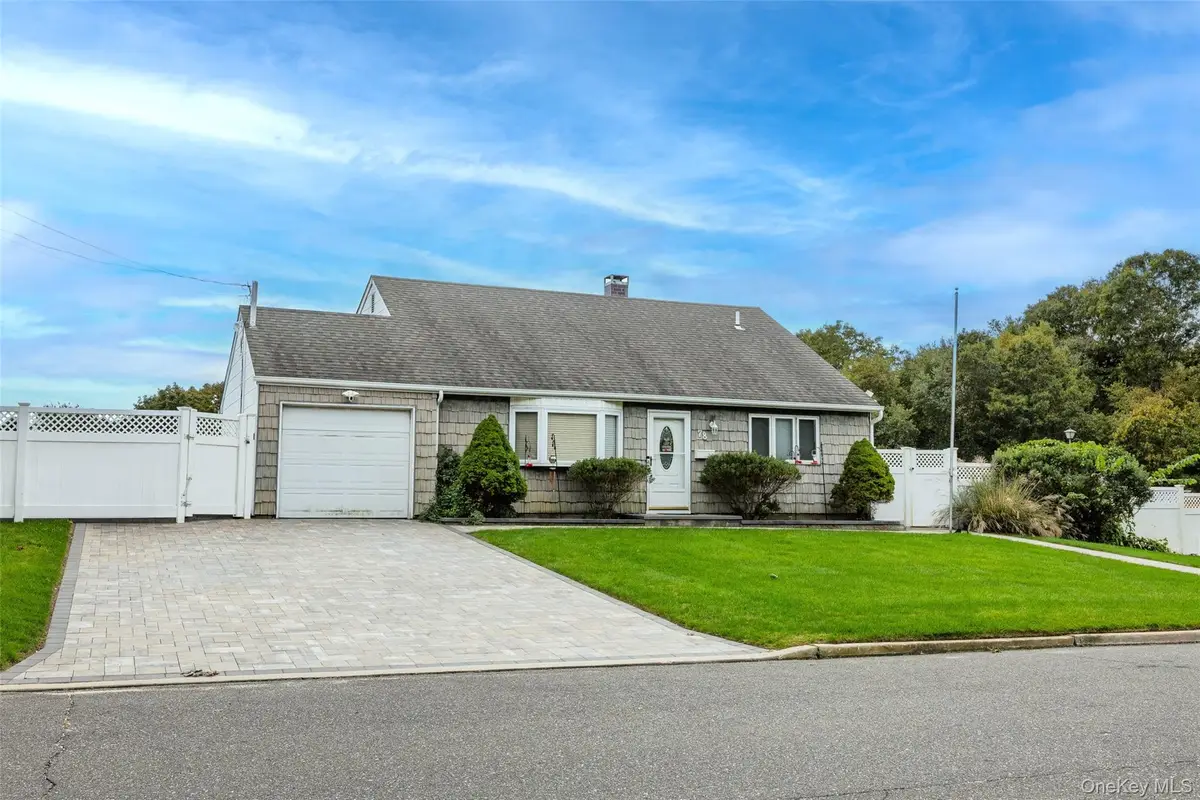 78 Circle Drive N, Patchogue, NY 11772 - #1