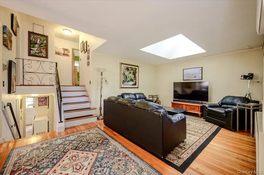 3 Ronald Lane, Sayville, NY 11782 - #2