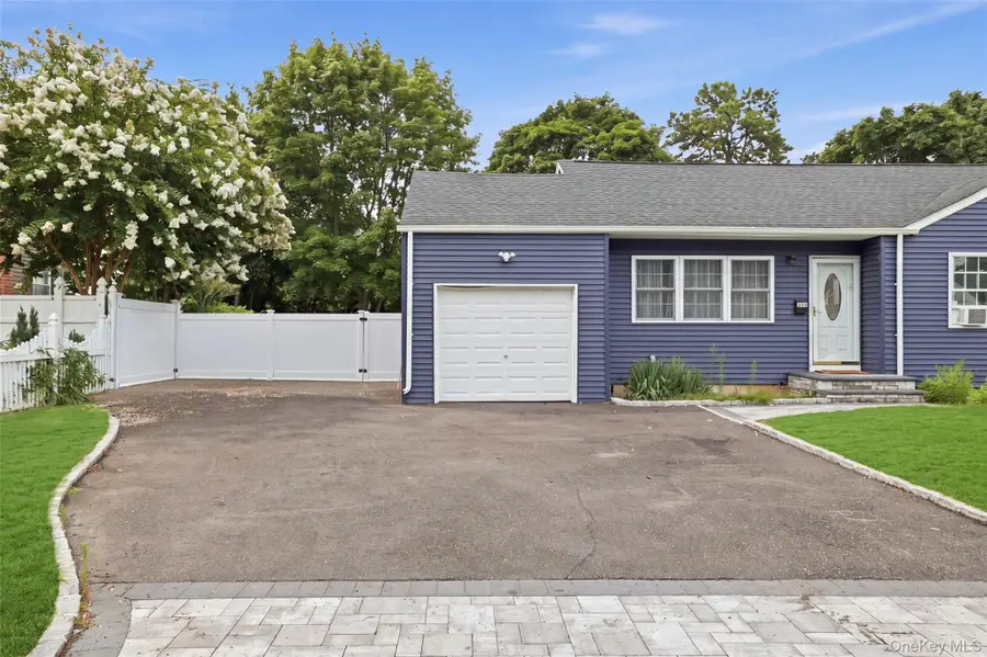308 Hancock Street, Brentwood, NY 11717 - #3