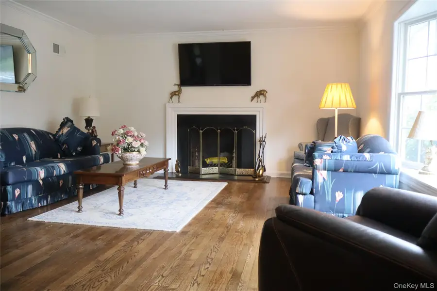 52 Runyon, Scarsdale, NY 10583 - #3