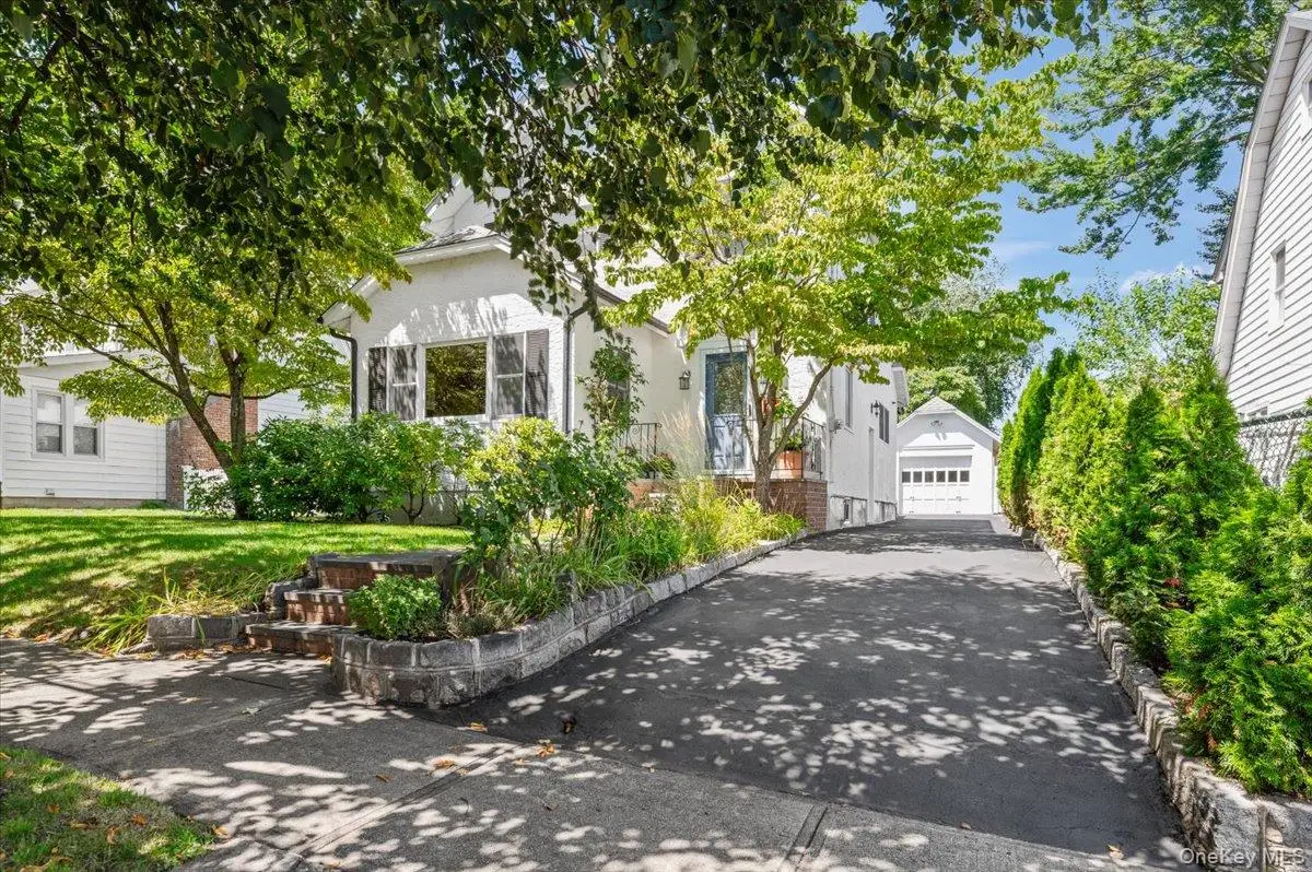 17 Cypress Avenue, Port Washington, NY 11050 - #1