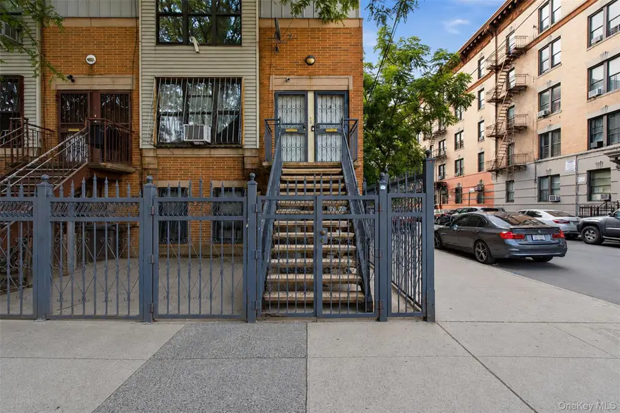 2000 Mapes Avenue, Bronx, NY 10460 - #2