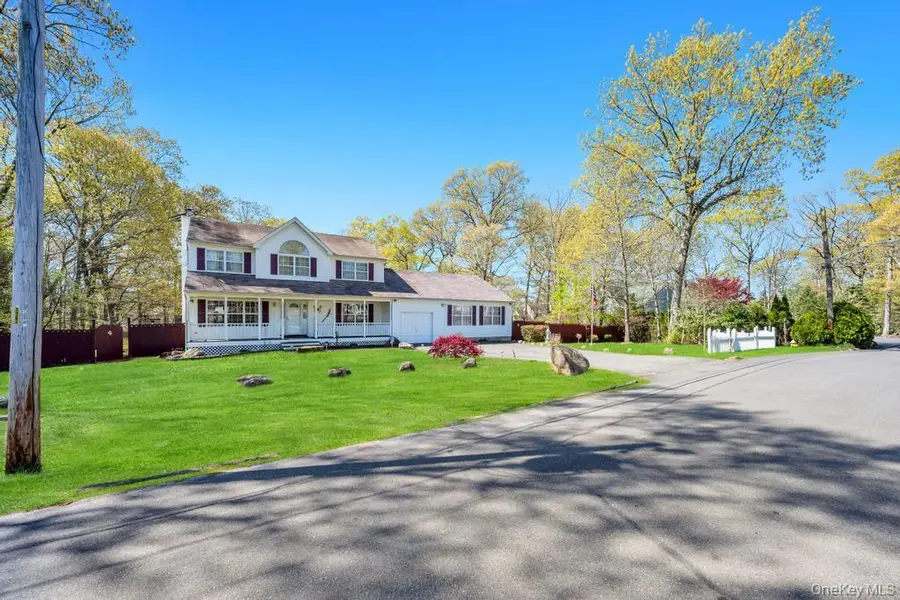 32 Prince Road, Rocky Point, NY 11778 - #2