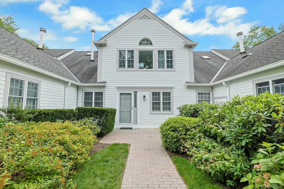100 Brook Hills Circle #28B, White Plains, NY 10605 - #1