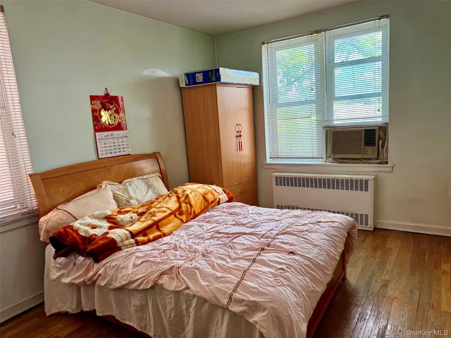 43-36 Robinson Street #3L, Flushing, NY 11355 - #3