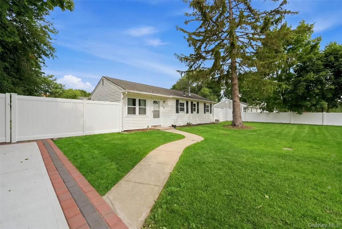 710 Bourdois Avenue, Bellport, NY 11713 - #1