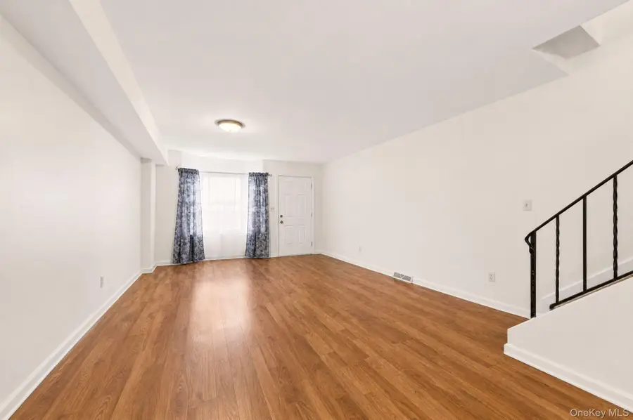 29 Tappen Court, Staten Island, NY 10304 - #2
