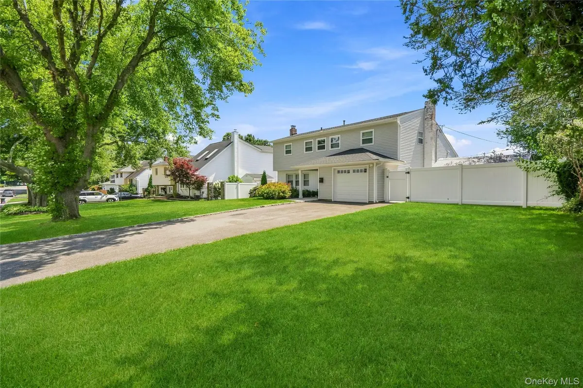 14 Elder Drive, Commack, NY 11725 - #1
