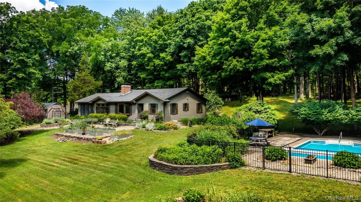 50 Field Road, Clinton Corners, NY 12514 - #1