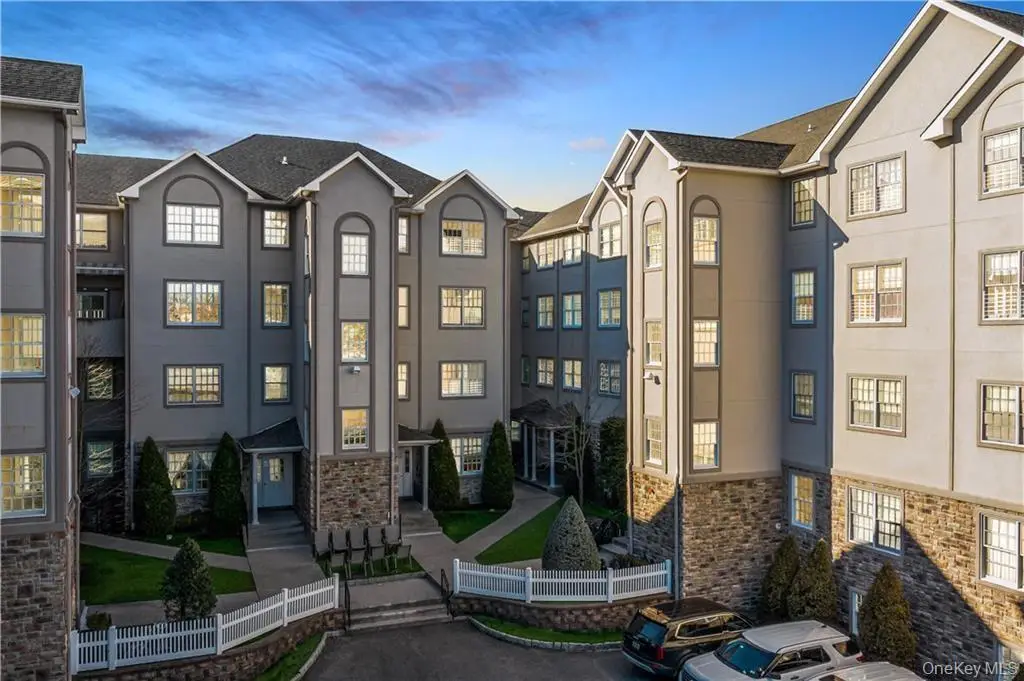 3307 Parkview Drive, Spring Valley, NY 10977 - #1