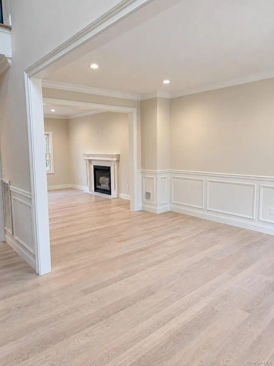215 Boston Avenue, Massapequa, NY 11758 - #2