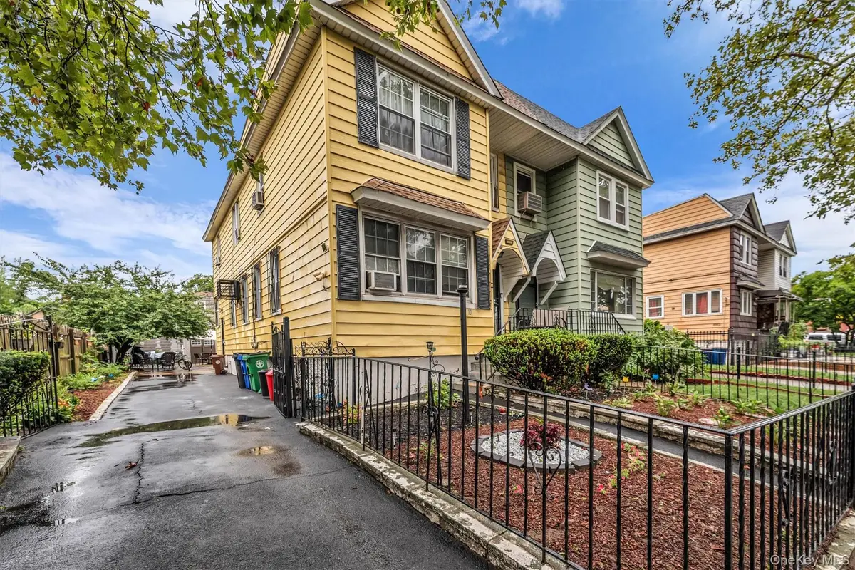 11510 Van Wyck Expressway, South Ozone Park, NY 11420 - #1