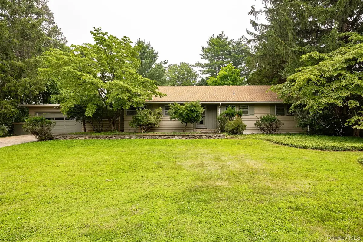 18 Flower Hill Road, Poughkeepsie, NY 12603 - #1
