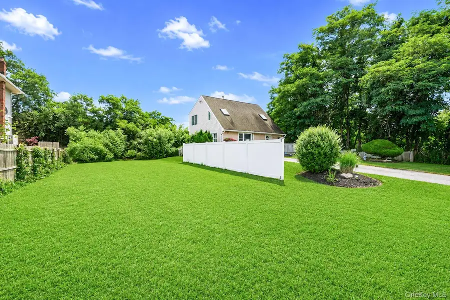 16 Wavecrest Drive, Mastic Beach, NY 11951 - #2