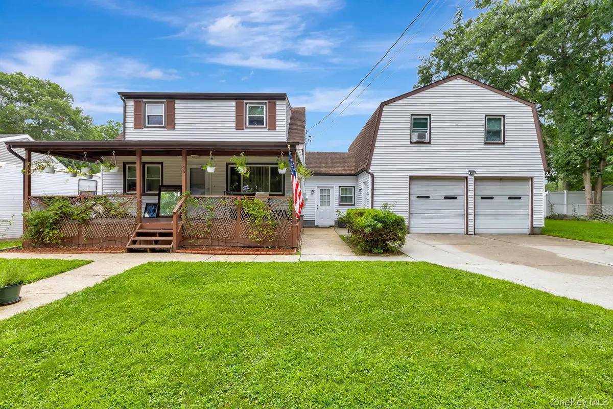 46 Pentmoor Drive, Mastic, NY 11950 - #1