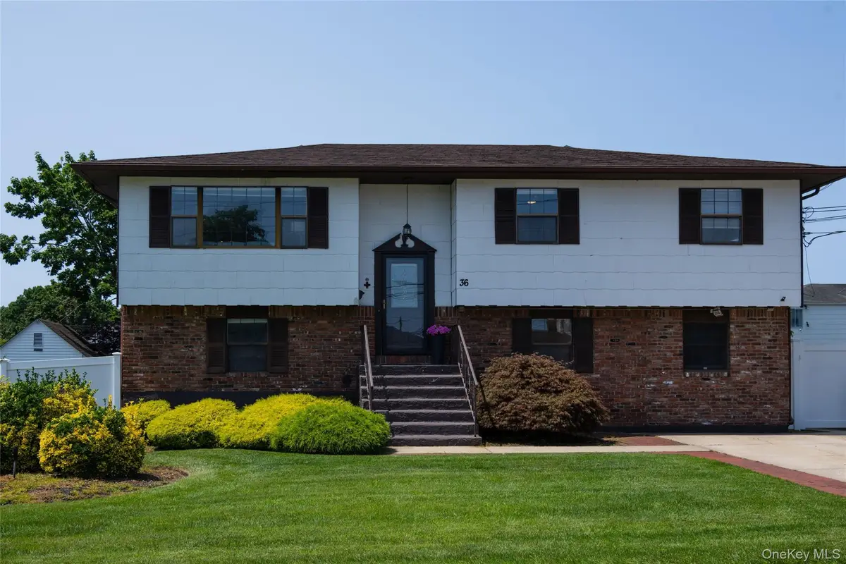 36 Osceola Avenue, Deer Park, NY 11729 - #1