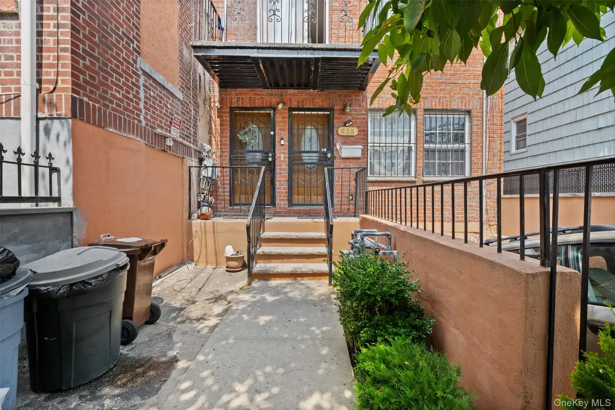 825 E 224th Street #2, Bronx, NY 10466 - #1