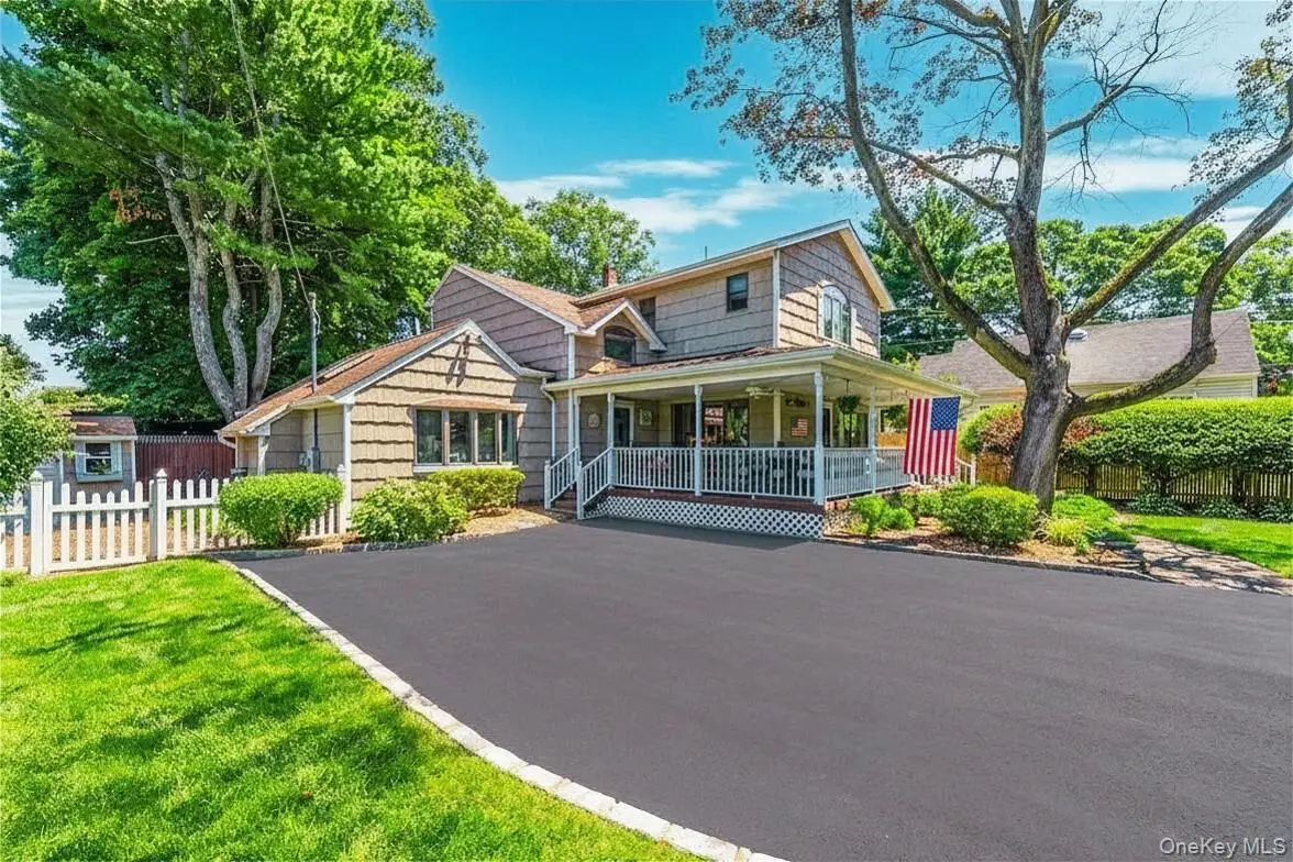 24 Luther Place, Huntington Station, NY 11746 - #1