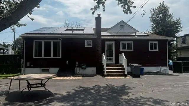 59 Farmers Avenue, Lindenhurst, NY 11757 - #3