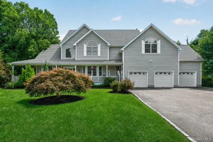 8 Angela Court, Hopewell Junction, NY 12533 - #1