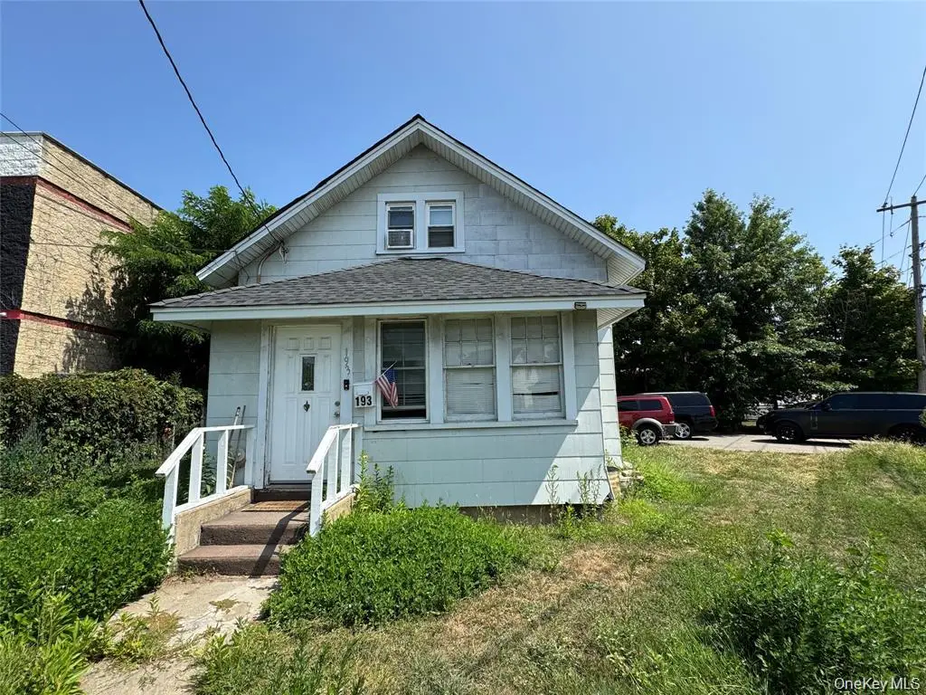 193 W Graham Avenue, Hempstead, NY 11550 - #1